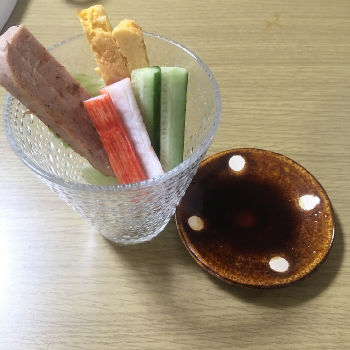 野菜スティック　醤油マヨわさびディップ添え